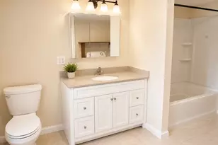 19 Chestnut St, Framingham, MA 01701 - Photo 7
