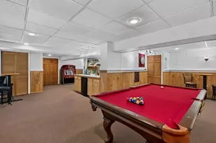 1036 Pleasant St, Leominster, MA 01453 - Photo 29
