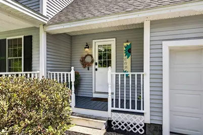 1036 Pleasant Street, Leominster, MA 01453 - Photo 5