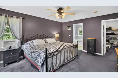 1036 Pleasant Street, Leominster, MA 01453 - Photo 23
