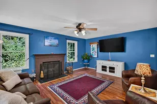 1036 Pleasant St, Leominster, MA 01453 - Photo 21
