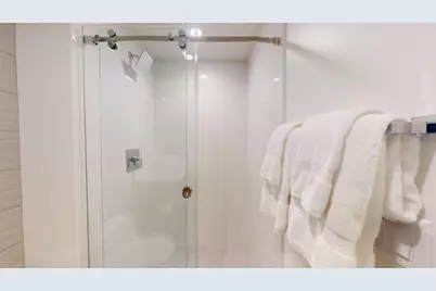 1079 Commonwealth Avenue #339, Boston, MA 02215 - Photo 15