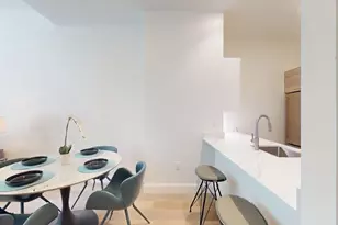 1079 Commonwealth Ave, Boston, MA 02215 - Photo 5