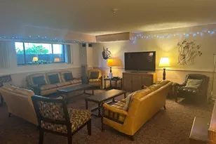 855 John Fitch Hwy, Fitchburg, MA 01420 - Photo 17