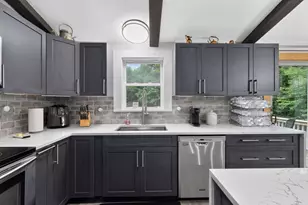 350 S E Main St, Douglas, MA 01516 - Photo 17