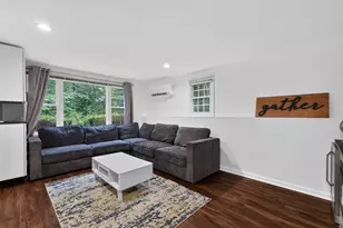 350 S E Main St, Douglas, MA 01516 - Photo 29