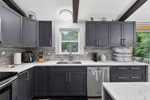 350 S E Main St, Douglas, MA 01516 - Photo 17