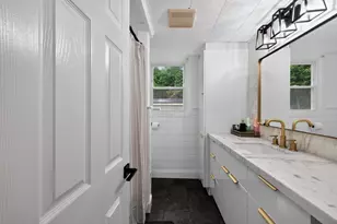 350 S E Main St, Douglas, MA 01516 - Photo 19