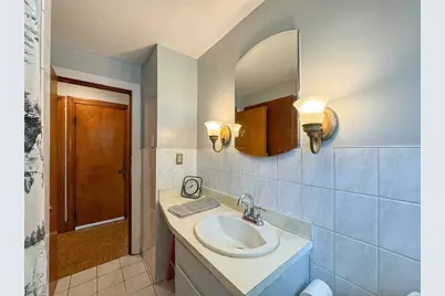 18 Woodland Cir, Methuen, MA 01844 - Photo 11