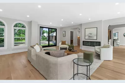 315 Crafts St, Newton, MA 02460 - Photo 5