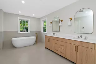 315 Crafts St, Newton, MA 02460 - Photo 17