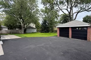 315 Crafts St, Newton, MA 02460 - Photo 33