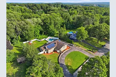 68 Scenic Dr, Leominster, MA 01453 - Photo 1