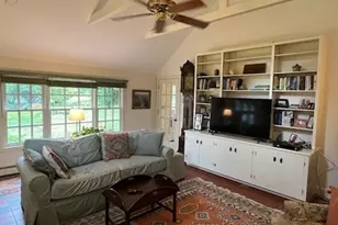 719 Bay Rd, Hamilton, MA 01982 - Photo 3