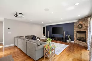 33 Griffin Rd, Peabody, MA 01960 - Photo 9