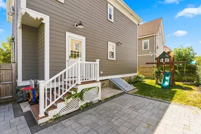 19 Gilmore St, Everett, MA 02149 - Photo 39