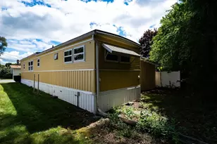 276 Lunenburg St, Fitchburg, MA 01420 - Photo 19