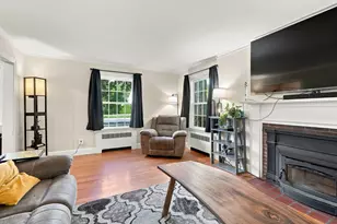 17 Longmeadow St, Longmeadow, MA 01106 - Photo 7