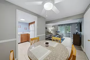 129 Quaker Hwy, Uxbridge, MA 01569 - Photo 9