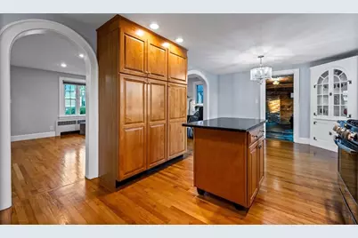 15 Northrop Ter, Lynn, MA 01904 - Photo 9