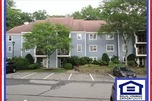 113 Heritage Dr, Northbridge, MA 01588 - Photo 1