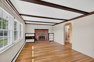 17 Chapel St, Gardner, MA 01440 - Photo 9