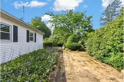 17 Chapel Street, Gardner, MA 01440 - Photo 35