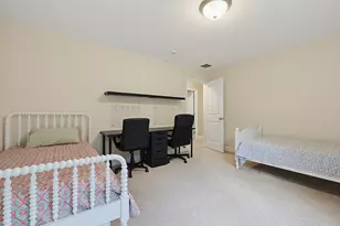 90 Greene St, Hopedale, MA 01747 - Photo 25