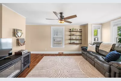 10 Lafayette Rd, Ipswich, MA 01938 - Photo 9