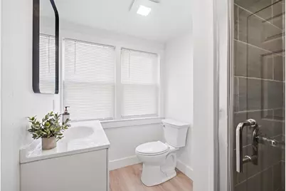 21 Chestnut St, Woburn, MA 01801 - Photo 23