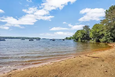 15 Beechwood Ave, Lakeville, MA 02347 - Photo 3