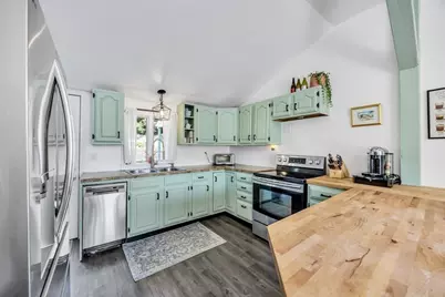 15 Beechwood Ave, Lakeville, MA 02347 - Photo 15