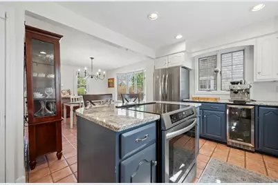 223 Beverly Road, Worcester, MA 01605 - Photo 21
