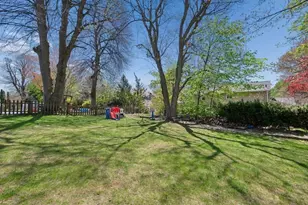 223 Beverly Rd, Worcester, MA 01605 - Photo 37