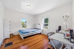 52 Elliott St, Melrose, MA 02176 - Photo 29