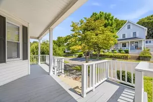 52 Elliott St, Melrose, MA 02176 - Photo 3