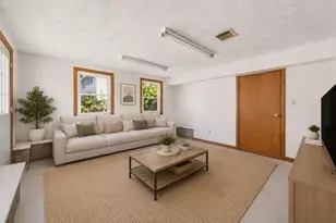 52 Elliott St, Melrose, MA 02176 - Photo 19