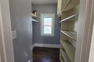 1028 N Shore Rd, Revere, MA 02151 - Photo 9