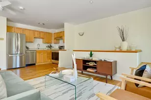 411 Norfolk St, Somerville, MA 02143 - Photo 5