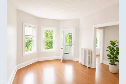 15-17 Gladstone #2, Everett, MA 02149 - Photo 3
