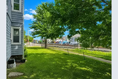 15-17 Gladstone #2, Everett, MA 02149 - Photo 25