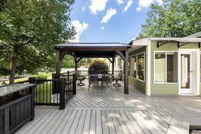131 Pine Grove Ave, Bellingham, MA 02019 - Photo 31
