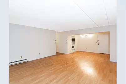 135 Pleasant St #307, Brookline, MA 02446 - Photo 7