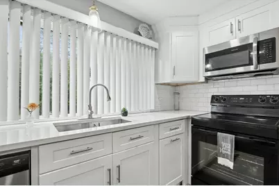 228 Sawtell Ave, Brockton, MA 02302 - Photo 23