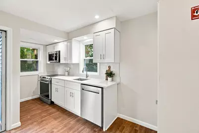 31 Barnard Rd, Worcester, MA 01605 - Photo 9