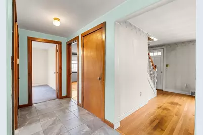 18 Iverson Rd, Beverly, MA 01915 - Photo 13