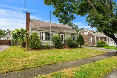 18 Iverson Rd, Beverly, MA 01915 - Photo 3