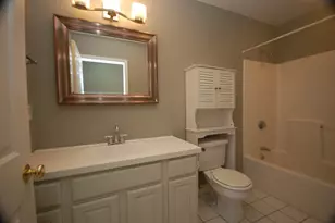 1 Davenport St, Cambridge, MA 02140 - Photo 13