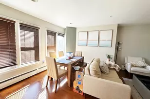 1 Davenport St, Cambridge, MA 02140 - Photo 9