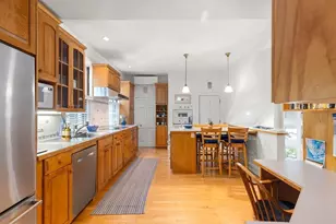 71 Addington Rd, Brookline, MA 02445 - Photo 7